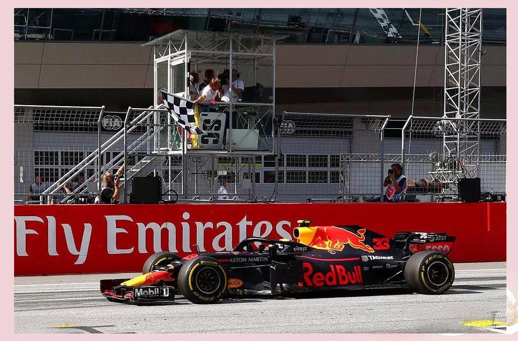 哈斯车队绝杀索伯车队，维斯塔潘带队取胜