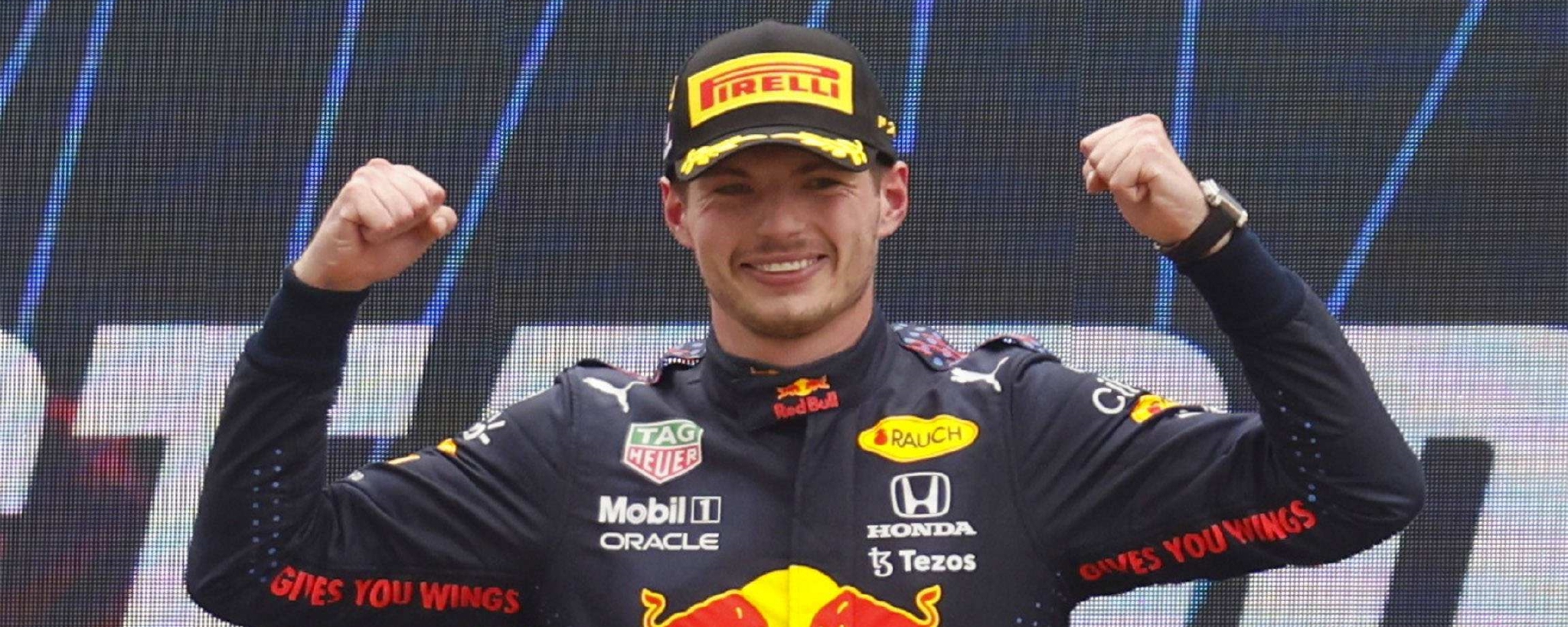 阿斯顿马丁险胜雷诺车队，拉塞尔刷新纪录