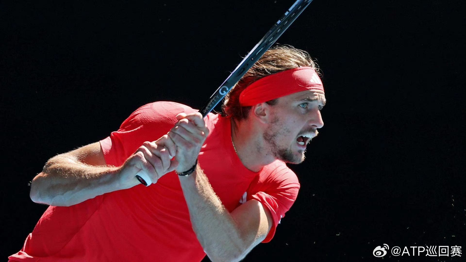 温网翻盘澳网,兹维列夫扛起全队 温网翻盘澳网,兹维列夫扛起全队