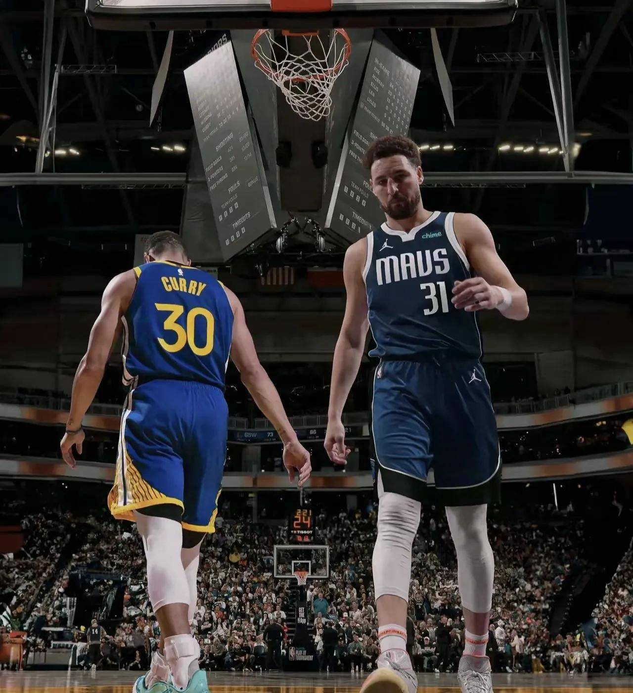 公牛完胜独行侠，库里高光表现