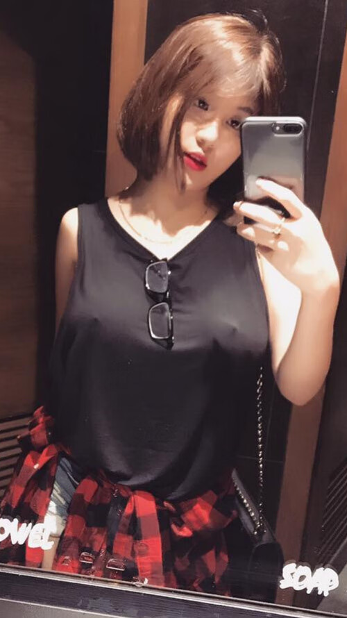 从配角到关键先生,西亚卡姆如何率领黄蜂狂胜火箭