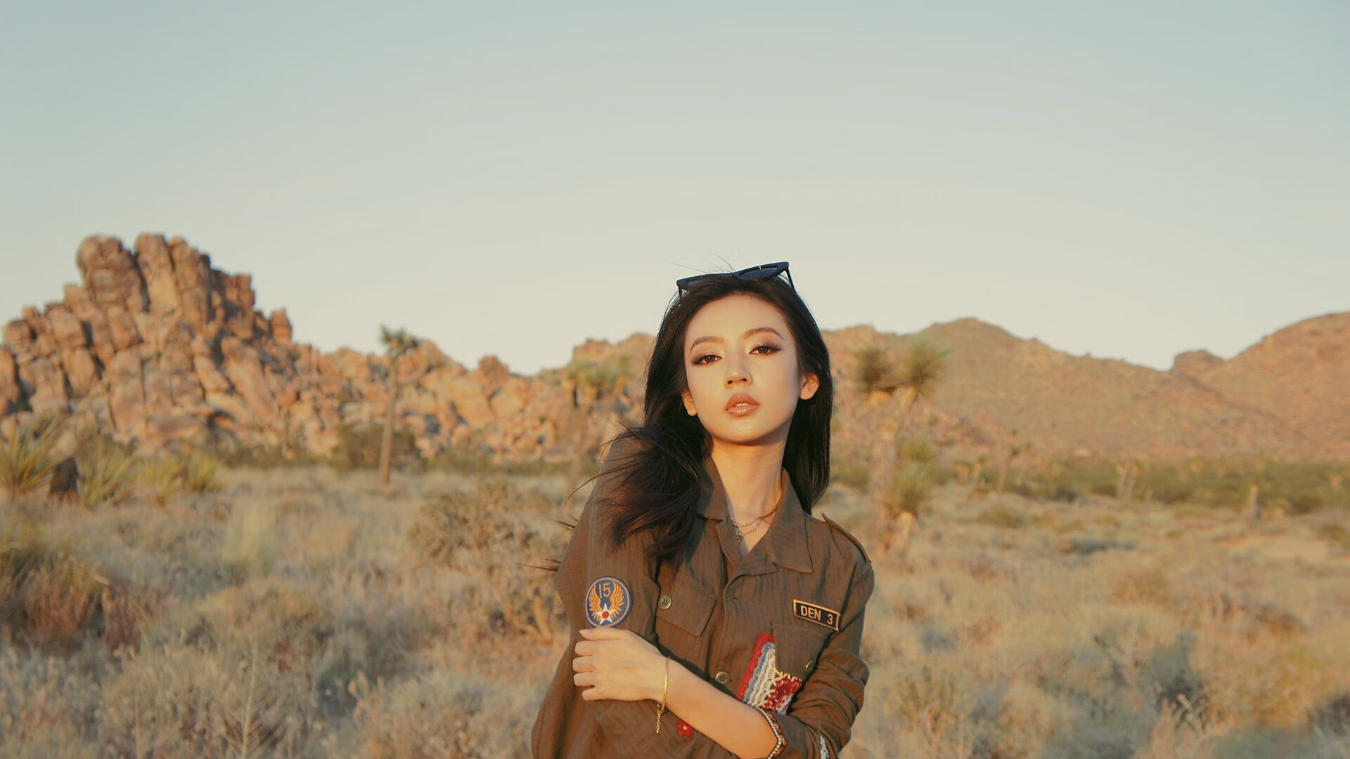 平行宇宙的篮球之夜，当金州勇士空降东莞，欧文在无人之境起舞