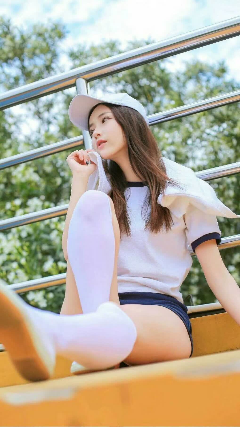 以弱胜强的史诗一夜，德布劳内挥剑破局，匈牙利让日耳曼战车在C组轰鸣中熄火